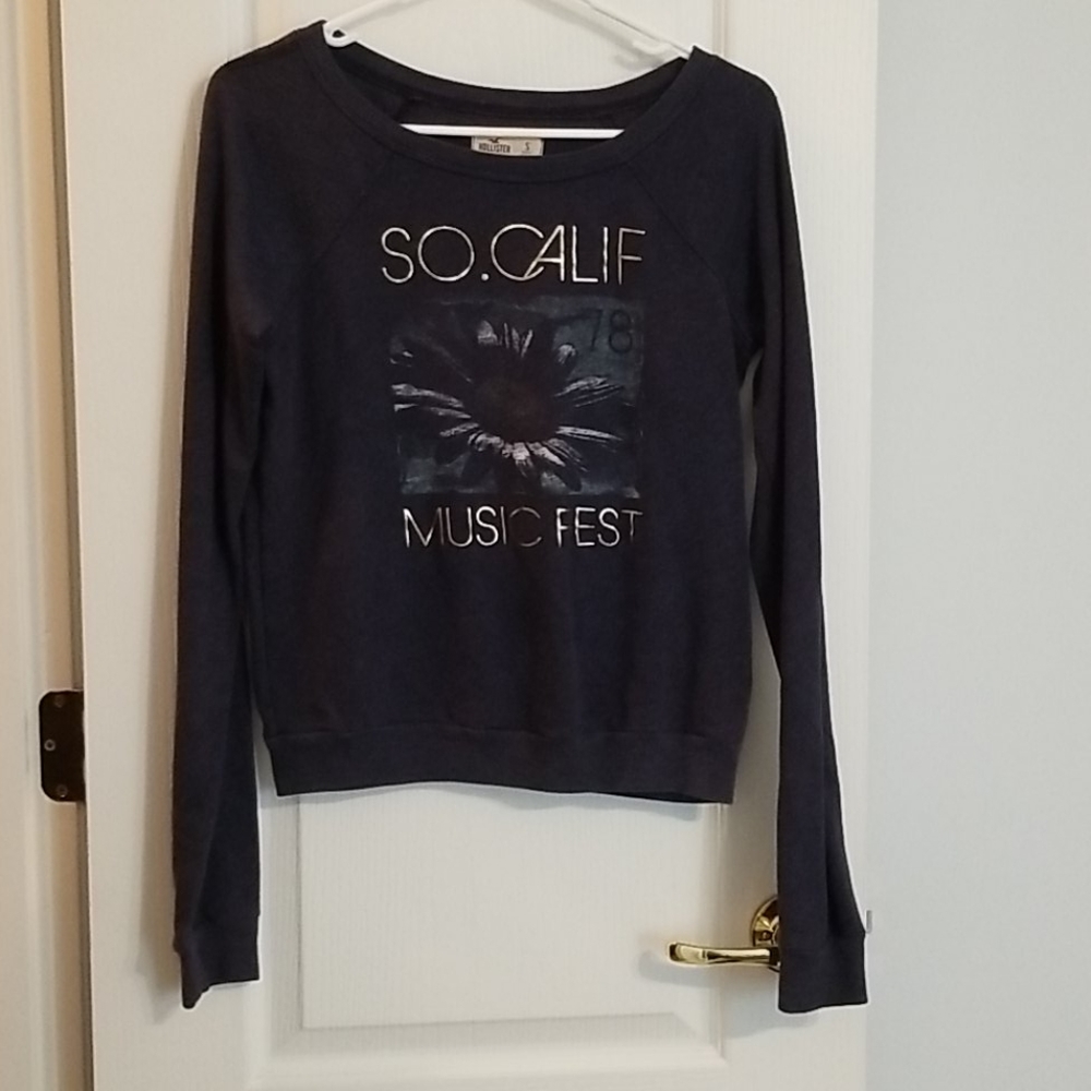 Hollister Lightweight Sweatshirt
